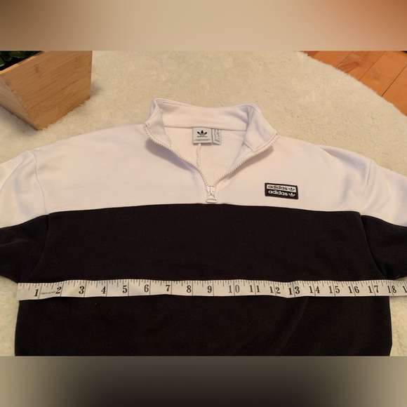 Adidas 1/4 Zip Crop Sweater - Picture 6 of 10